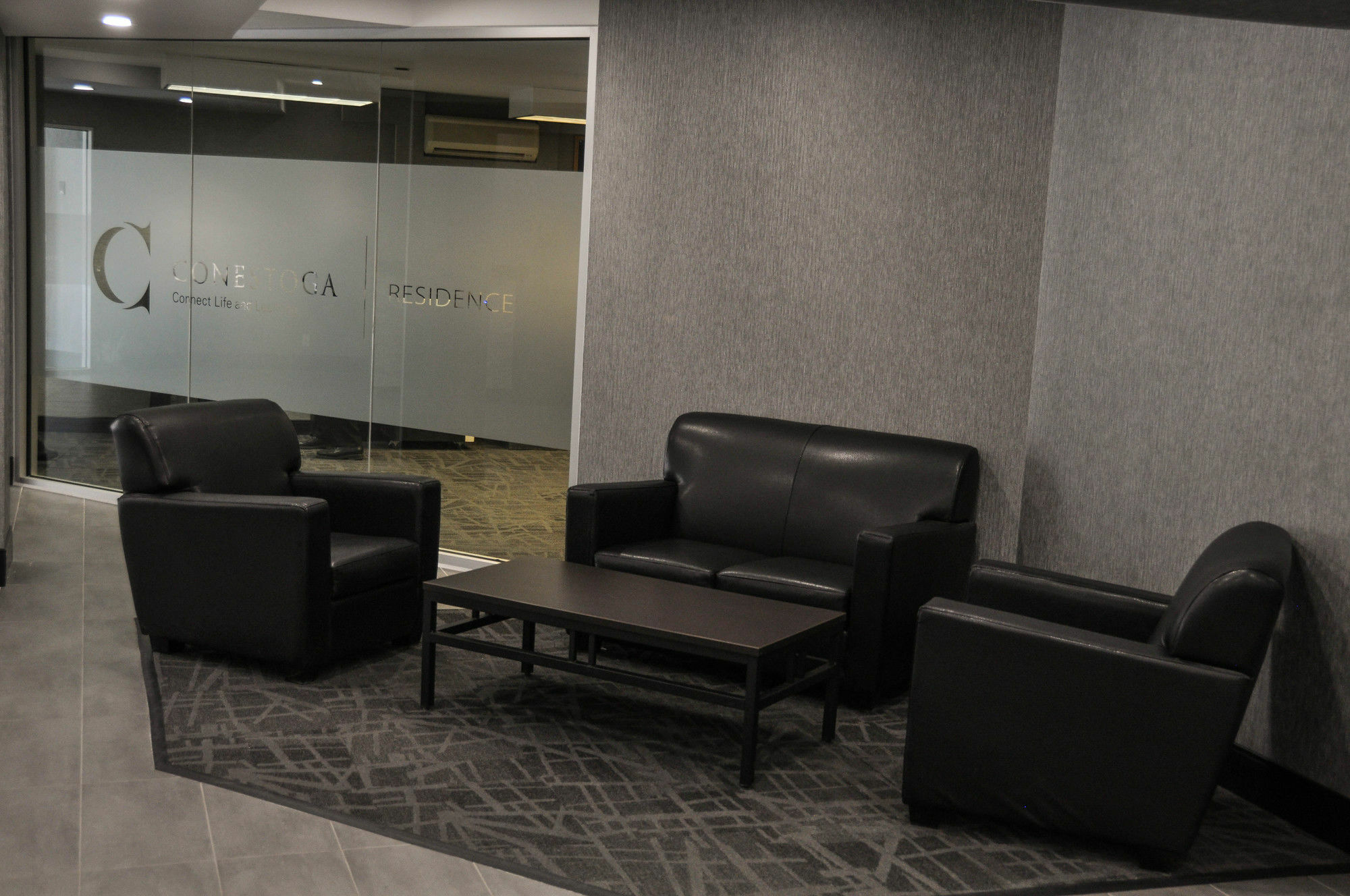 Residence & Conference Centre - Kitchener-Waterloo エクステリア 写真